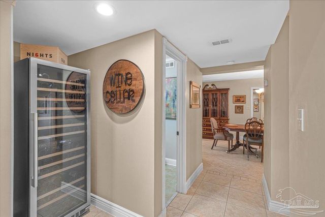 3925 Montalvo Dr, Pensacola, FL 32504