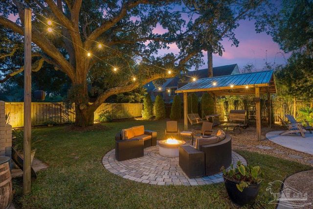 3925 Montalvo Dr, Pensacola, FL 32504