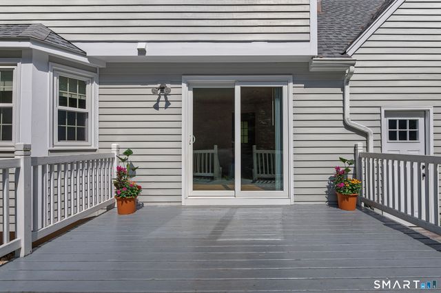 29 Flat Rock Hill Road, Old Lyme, CT 06371