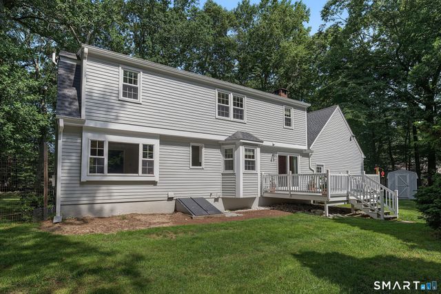 29 Flat Rock Hill Road, Old Lyme, CT 06371