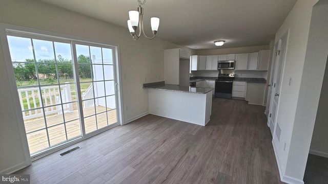246 DOYLESTOWN RD, Smyrna, DE 19977