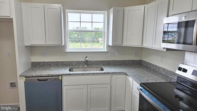 246 DOYLESTOWN RD, Smyrna, DE 19977