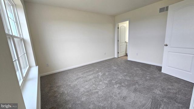 246 DOYLESTOWN RD, Smyrna, DE 19977