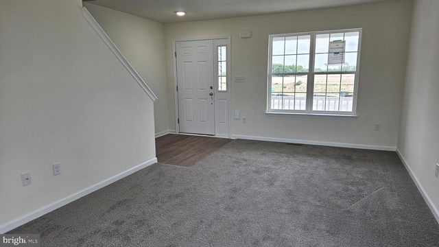 246 DOYLESTOWN RD, Smyrna, DE 19977