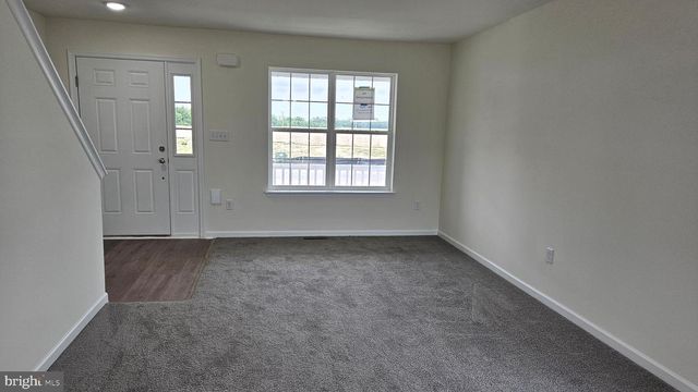246 DOYLESTOWN RD, Smyrna, DE 19977