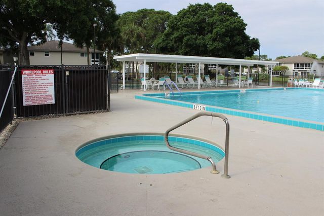 30 Lake Vista Trail 205, Port St. Lucie, FL 34952