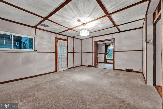 601 KEPHART AVE, Mount Gretna, PA 17064