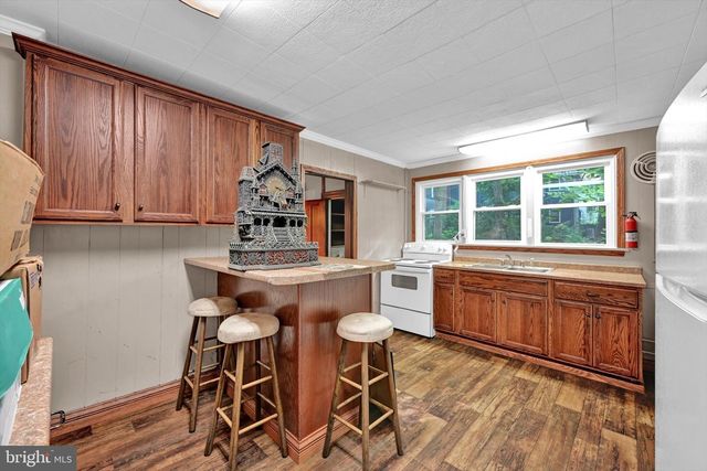 601 KEPHART AVE, Mount Gretna, PA 17064