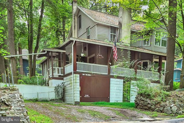 601 KEPHART AVE, Mount Gretna, PA 17064