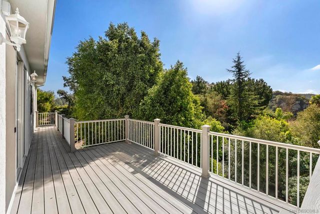 28328 Kettering Ln, Escondido, CA 92026