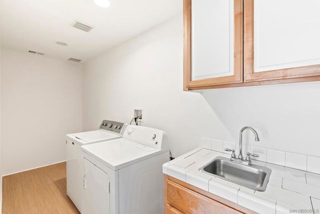 28328 Kettering Ln, Escondido, CA 92026