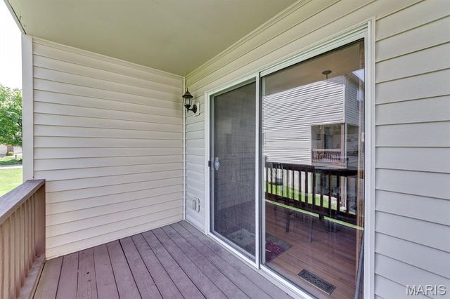 3809 Southern Manor Drive, Mehlville, MO 63125