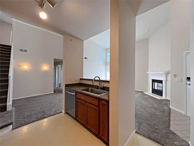 3865 S Dayton Street 302, Aurora, CO 80014