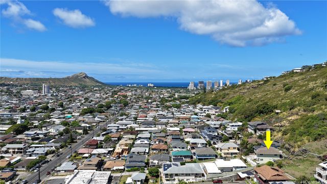 1720E Palolo Avenue, Honolulu, HI 96816