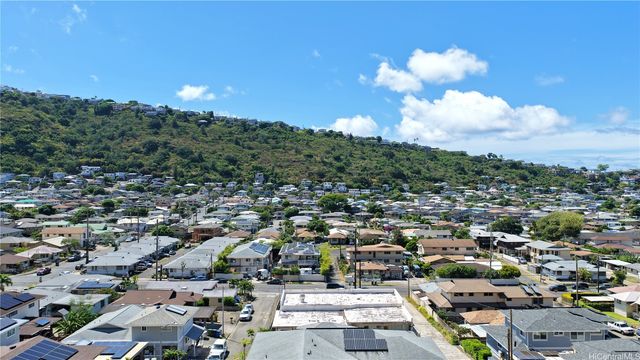 1720E Palolo Avenue, Honolulu, HI 96816