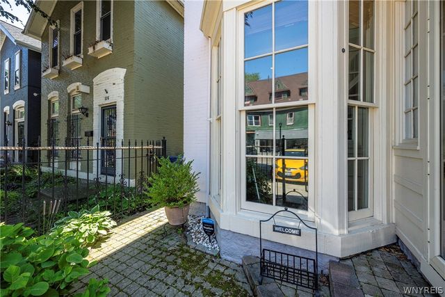 120 Johnson Park, Buffalo, NY 14201