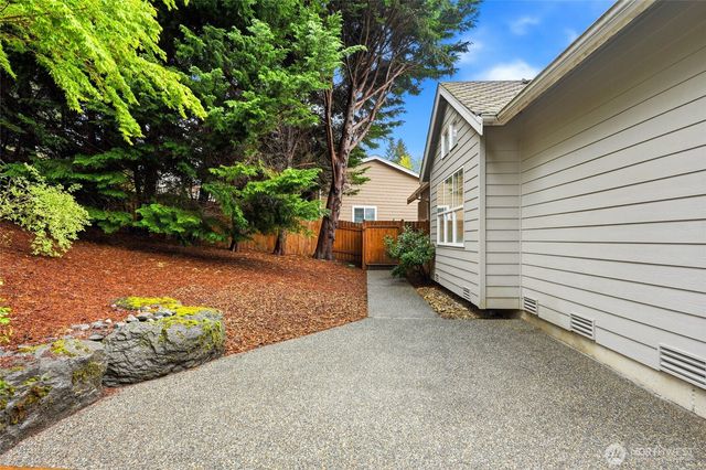 20037 139th Way SE, Kent, WA 98042