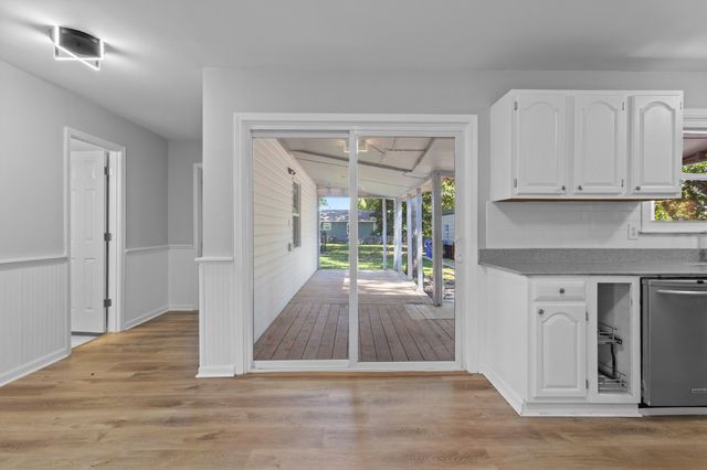 2507 Violet Avenue, North Charleston, SC 29405