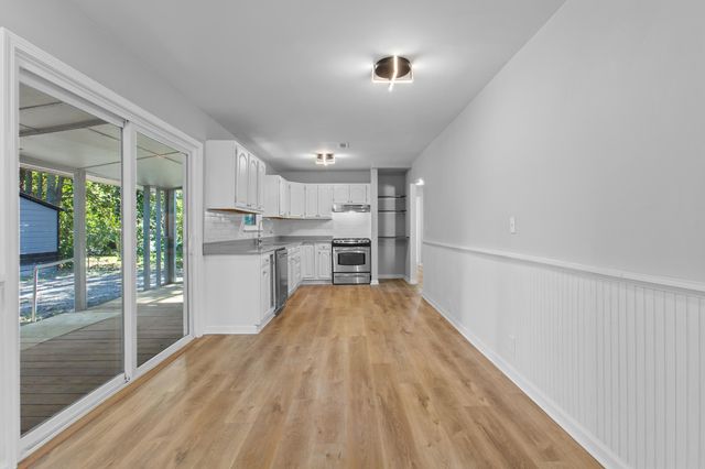 2507 Violet Avenue, North Charleston, SC 29405