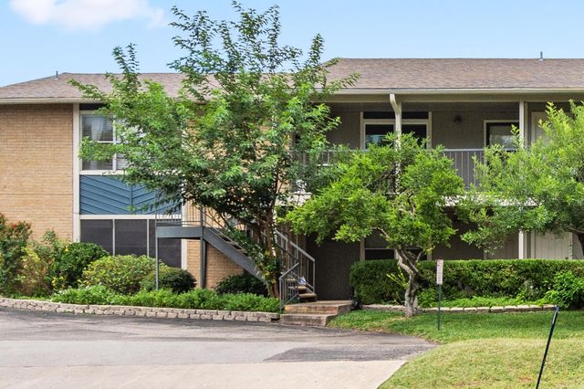 2450 Ashdale DR A-201, Austin, TX 78757