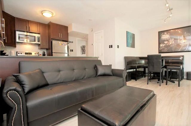 2450 Ashdale DR A-201, Austin, TX 78757