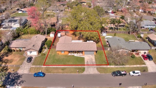 1688 Post Oak Ct, Orange Park, FL 32073