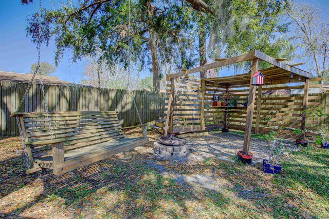 1688 Post Oak Ct, Orange Park, FL 32073