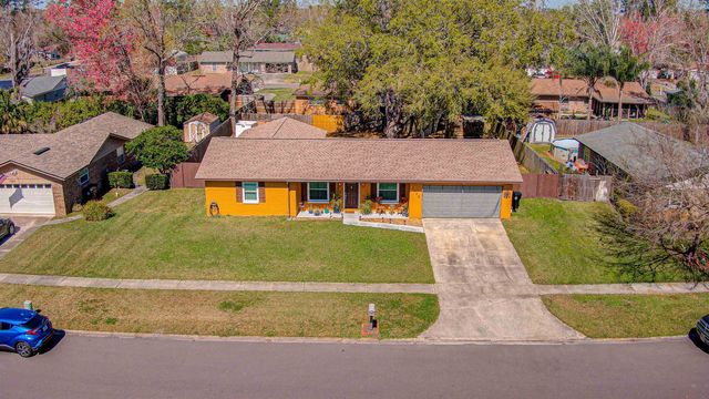 1688 Post Oak Ct, Orange Park, FL 32073
