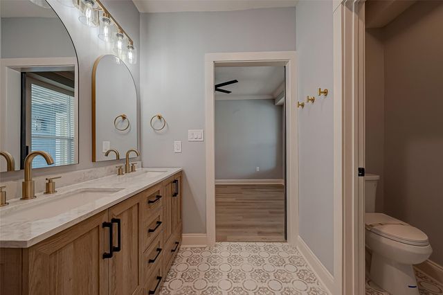 1110 Ave K DOWN, Galveston, TX 77550