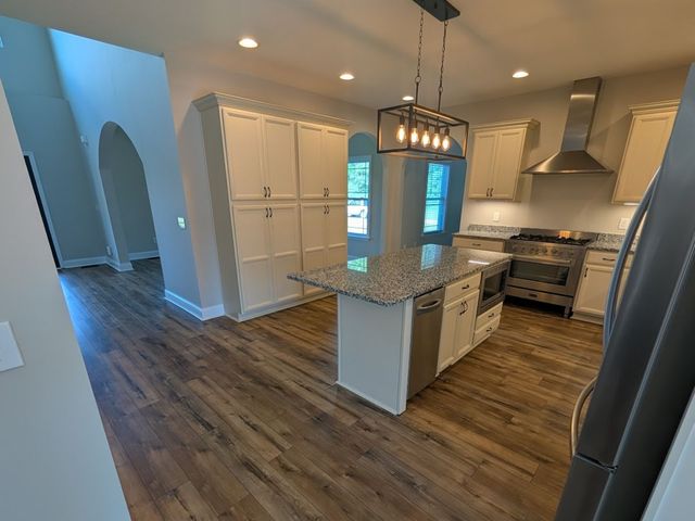 199 Walnut Grove Rd, Christiana, TN 37037