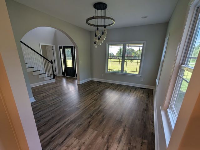 199 Walnut Grove Rd, Christiana, TN 37037