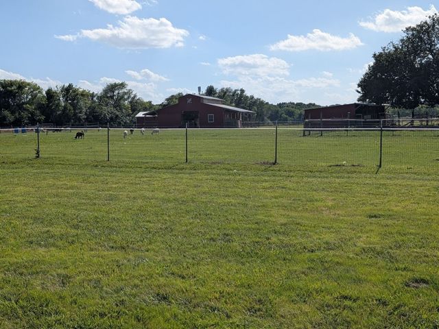 199 Walnut Grove Rd, Christiana, TN 37037