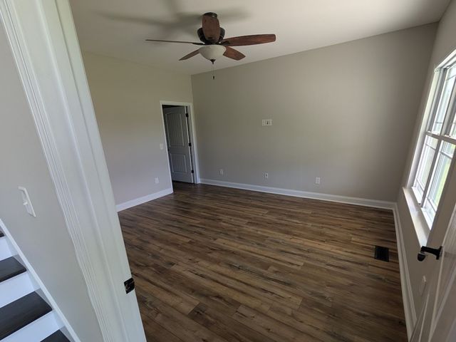 199 Walnut Grove Rd, Christiana, TN 37037