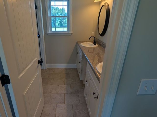 199 Walnut Grove Rd, Christiana, TN 37037