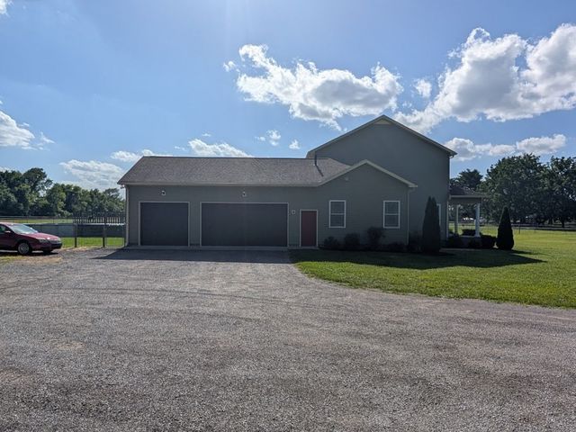 199 Walnut Grove Rd, Christiana, TN 37037