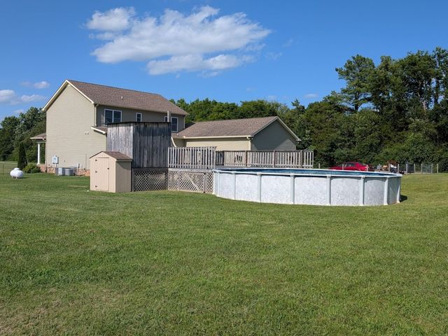199 Walnut Grove Rd, Christiana, TN 37037