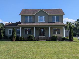 199 Walnut Grove Rd, Christiana, TN 37037