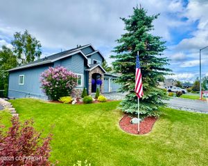 10885 Splendor Loop, Eagle River, AK 99577