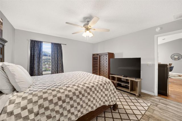 1563 HOLLYBERRY PLACE, The Villages, FL 32162