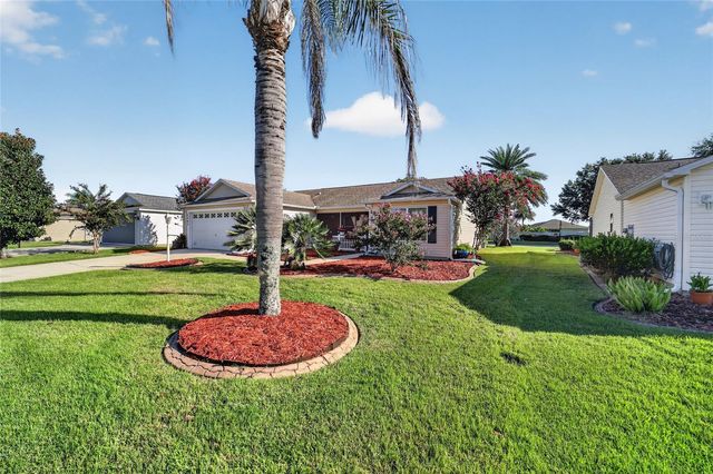 1563 HOLLYBERRY PLACE, The Villages, FL 32162