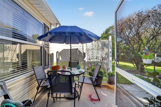 1563 HOLLYBERRY PLACE, The Villages, FL 32162