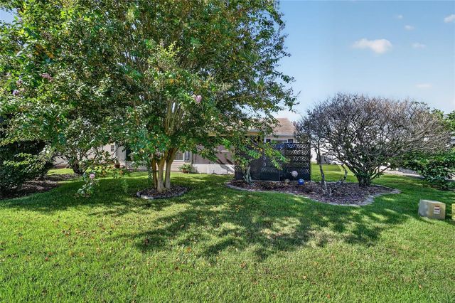 1563 HOLLYBERRY PLACE, The Villages, FL 32162