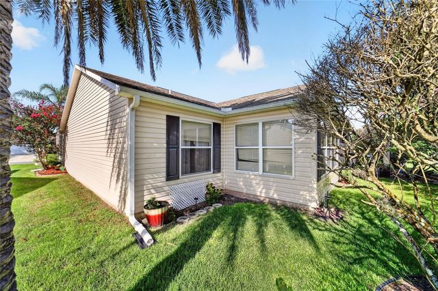 1563 HOLLYBERRY PLACE, The Villages, FL 32162