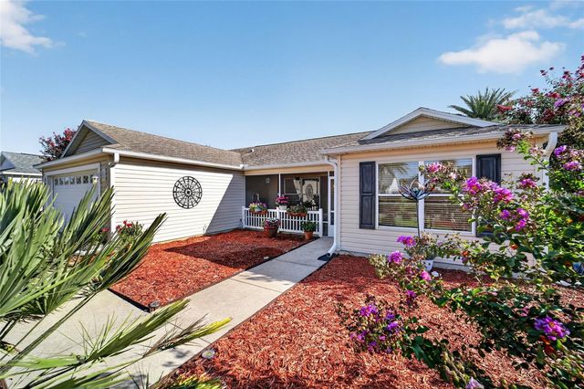1563 HOLLYBERRY PLACE, The Villages, FL 32162