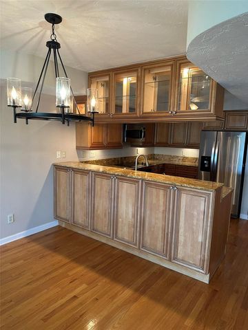 370 PINELLAS BAYWAY S C, Tierra Verde, FL 33715