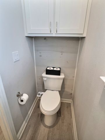 4015 Gallivant Drive, Granbury, TX 76049