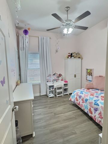 4015 Gallivant Drive, Granbury, TX 76049