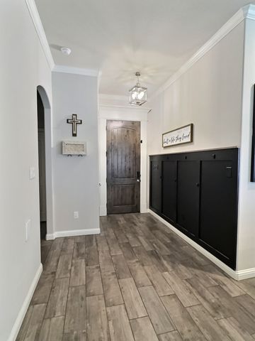 4015 Gallivant Drive, Granbury, TX 76049