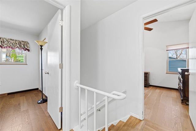 7808 Pine St, Ross Twp, PA 15237