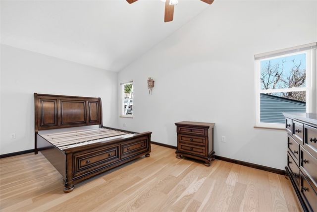 7808 Pine St, Ross Twp, PA 15237